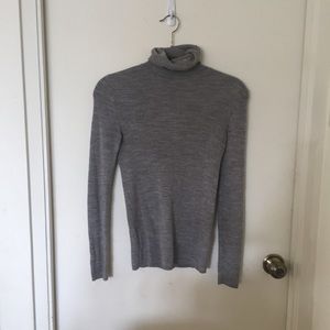 Uniqlo Grey Turtleneck